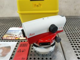 Leica NA720 waterpas instrument  (3)